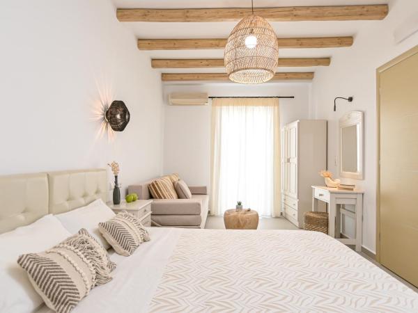 Naxos Blue Sky : photo 9 de la chambre chambre double deluxe avec balcon