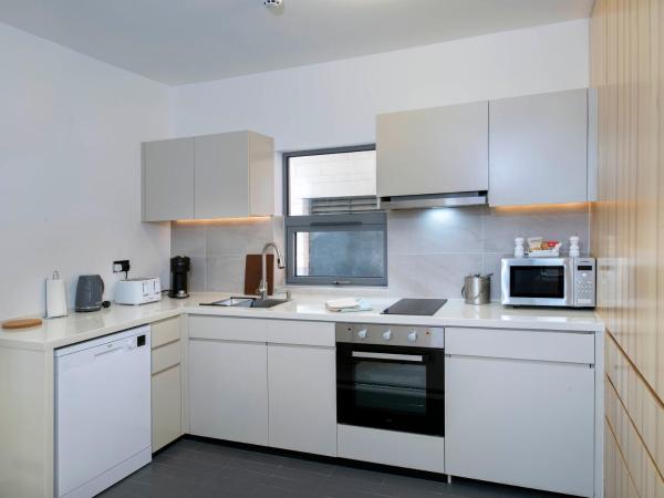 Trueman Court Luxury Serviced Apartments : photo 8 de la chambre studio supérieur