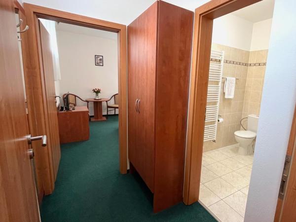 Golf Hotel Karolina : photo 5 de la chambre chambre double