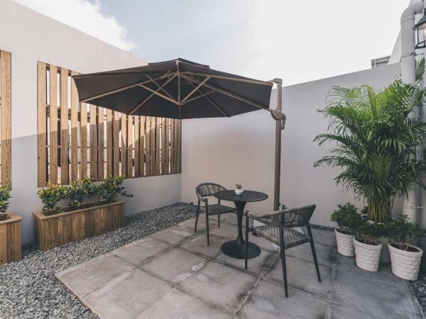 Atour Hotel Ningbo Jishi Harbor Outlets : photo 3 de la chambre superior double room with city view