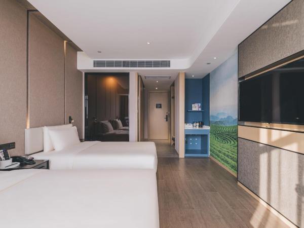 Atour Hotel Ningbo Jishi Harbor Outlets : photo 2 de la chambre chambre lits jumeaux Élégante