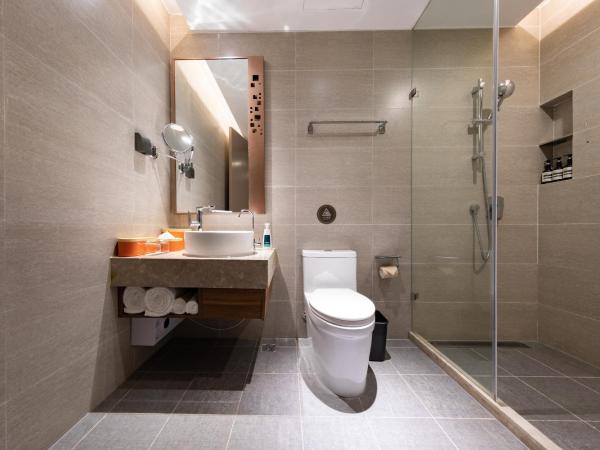 Atour Hotel X Nanshan Coastal City Shenzhen : photo 2 de la chambre chambre lit king-size supérieure 