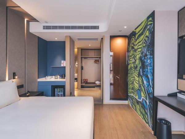 Atour Hotel Ningbo Jishi Harbor Outlets : photo 3 de la chambre double room with city view