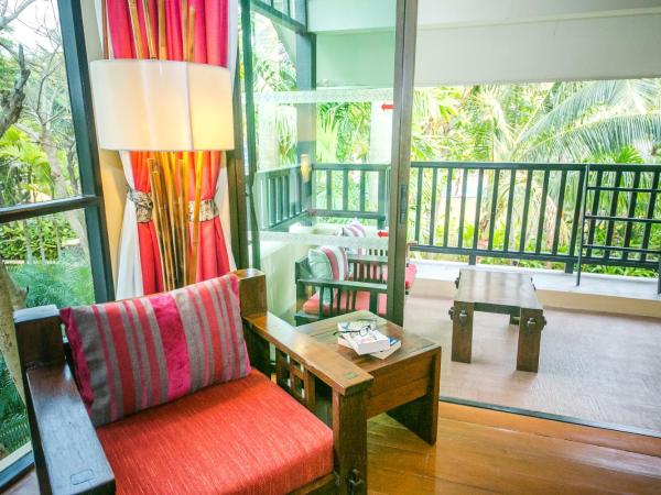 Centara Koh Chang Tropicana Resort : photo 2 de la chambre chambre lit king-size deluxe