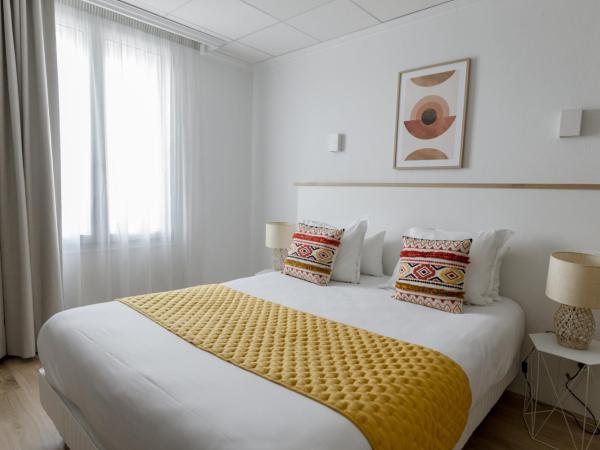 Hôtel Porte Mars Reims Gare Centre Arena : photo 2 de la chambre chambre double supérieure