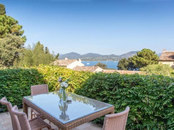 La Bastide d'Antoine : photo 1 de la chambre villa deluxe - vue sur mer