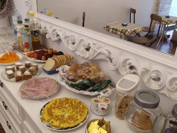 B&B Villa Pietrachiara : photo 6 de la chambre chambre double avec salle de bains privative