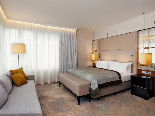 InterContinental Berlin, an IHG Hotel : photo 5 de la chambre chambre lit king-size premium