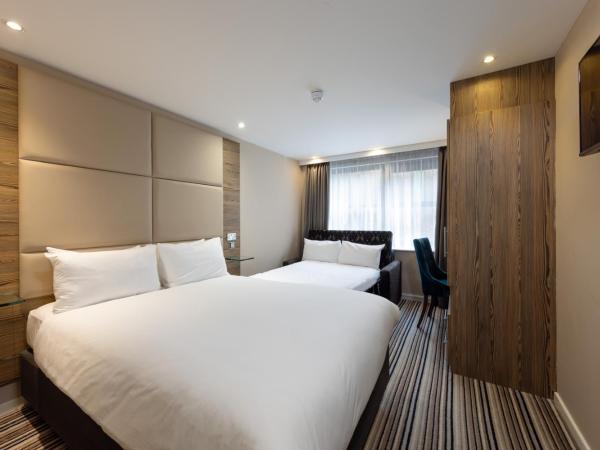 Holiday Inn York City Centre, an IHG Hotel : photo 1 de la chambre chambre double standard avec canapé-lit