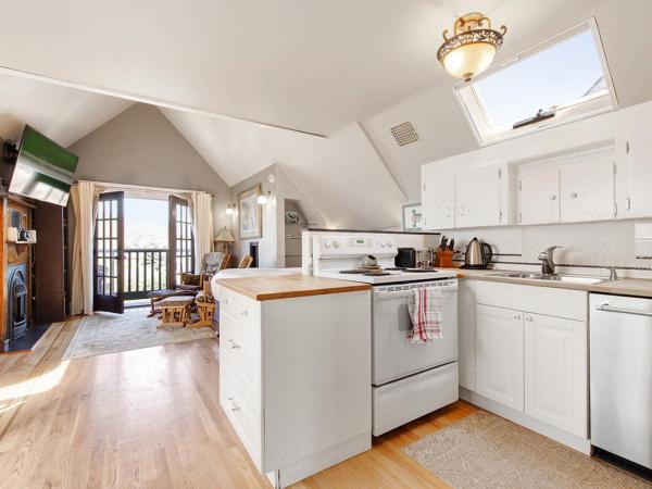 The Ivy on Parker Guest House : photo 3 de la chambre studio avec balcon