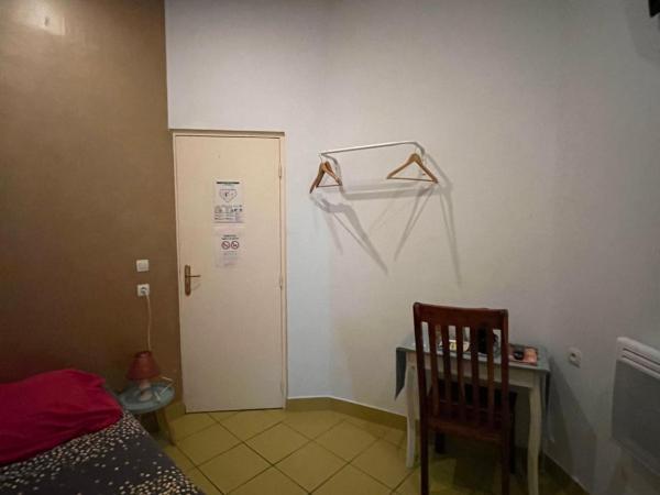 Hotel California : photo 3 de la chambre chambre simple standard avec salle de bains commune