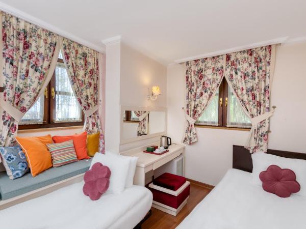 Adalya Port Hotel : photo 5 de la chambre chambre familiale