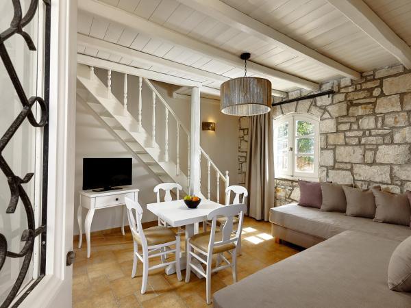 Marni Village : photo 2 de la chambre maisonnette (4 personnes)