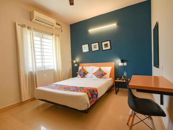 FabHotel Sasti Inn : photo 3 de la chambre chambre deluxe