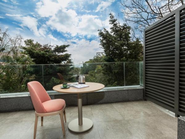 Radisson Hotel Istanbul Harbiye : photo 8 de la chambre chambre supérieure avec balcon - fumeurs