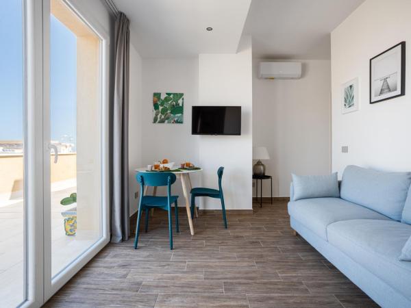 Palermo Blu - Multi Suite : photo 9 de la chambre appartement avec terrasse