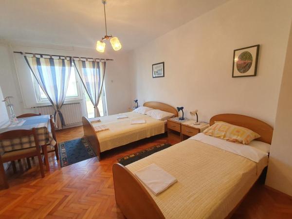 Apartments Ritosa Spadici beach area : photo 1 de la chambre appartement