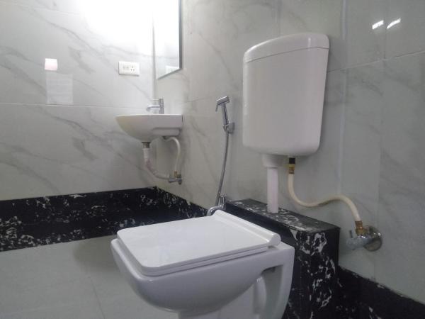 Hotel Radhika Pune : photo 10 de la chambre chambre familiale