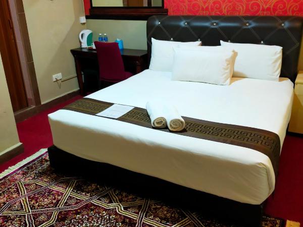 HOTEL SRI IMPIAN : photo 10 de la chambre chambre lit king-size deluxe