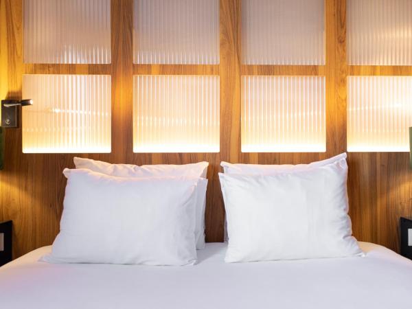 Ibis Styles St Etienne - Gare Chateaucreux : photo 7 de la chambre chambre standard avec lit double et canapé-lit