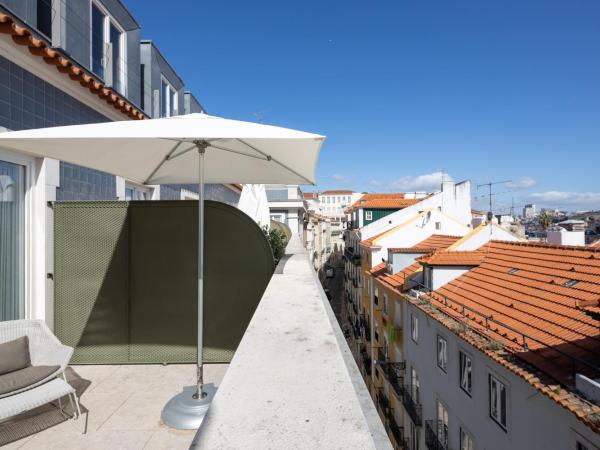 Lisboa Pessoa Hotel : photo 8 de la chambre chambre double avec terrasse et vue