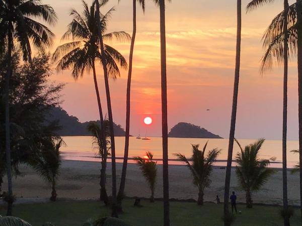 Shambhala Beach Resort : photo 1 de la chambre suite junior - vue sur mer