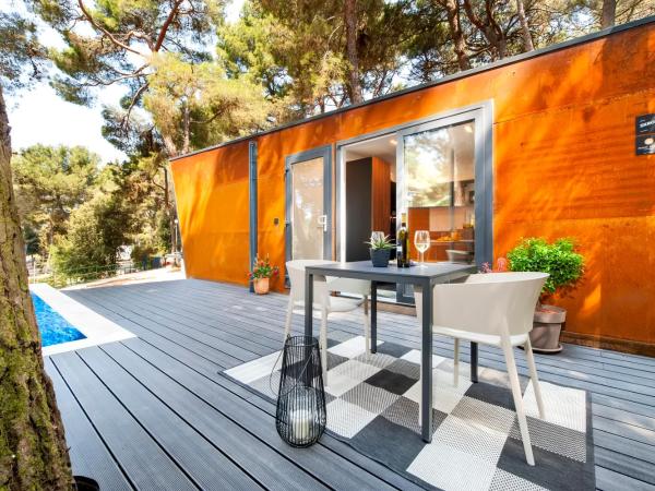 Porton Nature Hideouts : photo 2 de la chambre maison de vacances pour couples avec piscine