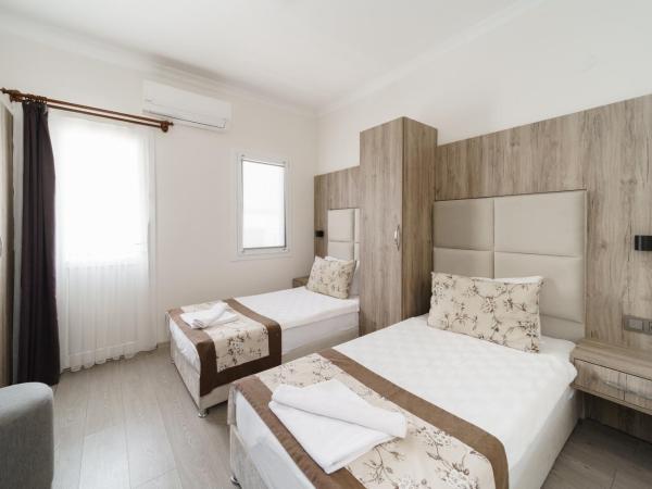 Hotel Centro Bodrum : photo 7 de la chambre chambre double ou lits jumeaux