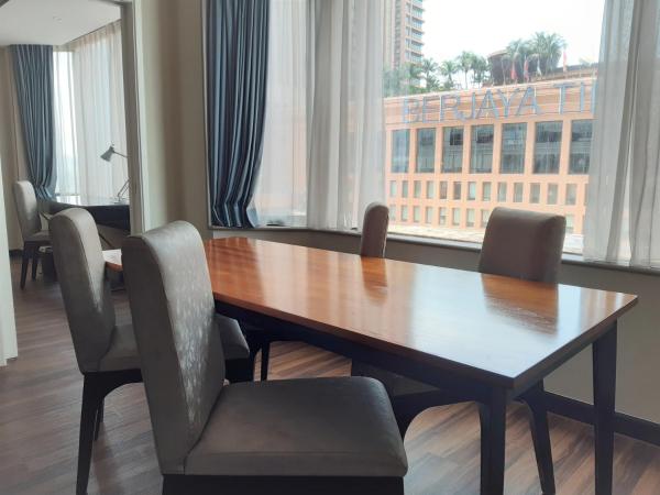 Meliá Kuala Lumpur : photo 7 de la chambre suite the level