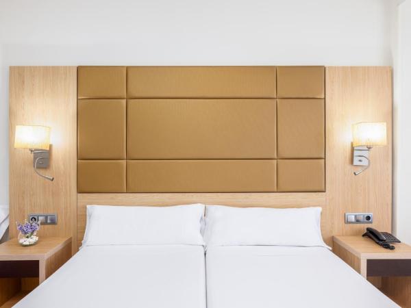 Virgen de los Reyes : photo 5 de la chambre chambre triple