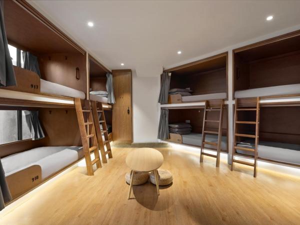 吃山文化青年旅店 : photo 4 de la chambre lit dans dortoir pour femmes de 8 lits