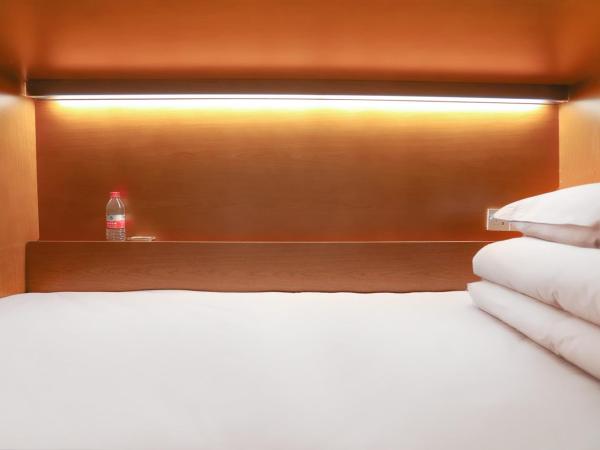 吃山文化青年旅店 : photo 3 de la chambre lit dans dortoir pour hommes de 4 lits