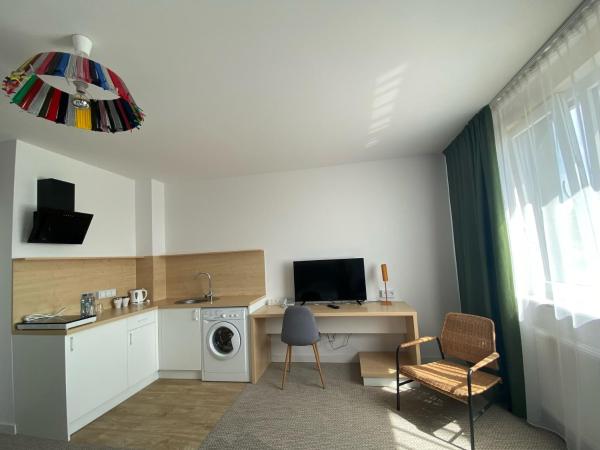 Arche Hotel Poloneza : photo 4 de la chambre grande chambre simple 