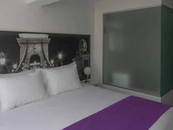 Infinito Hotel : photo 8 de la chambre suite avec baignoire spa