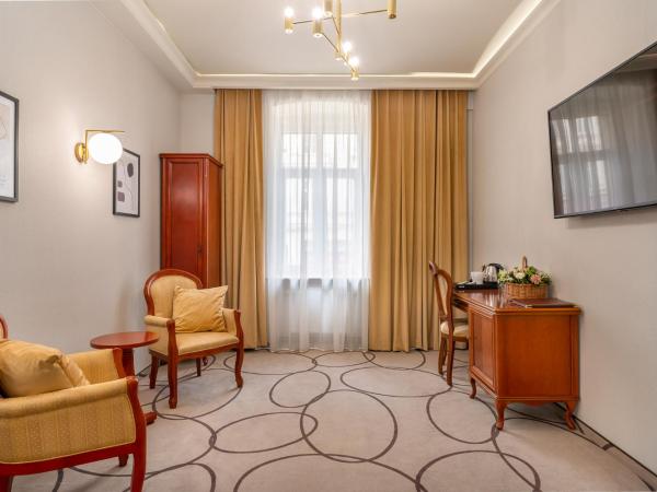 Hotel Europejski Wrocław Centrum : photo 10 de la chambre appartement