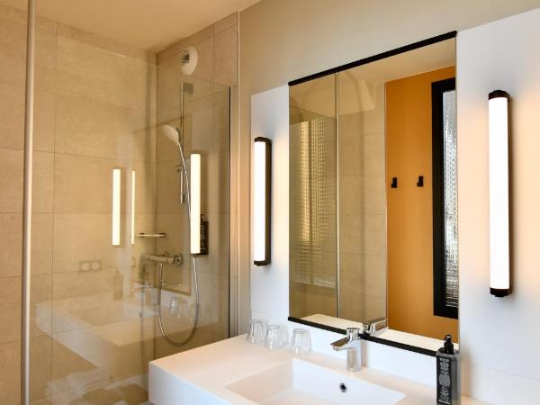 ibis Styles Saint Nazaire Centre Gare : photo 4 de la chambre chambre double supérieure avec 1 lit double et 1 lit simple - duplex