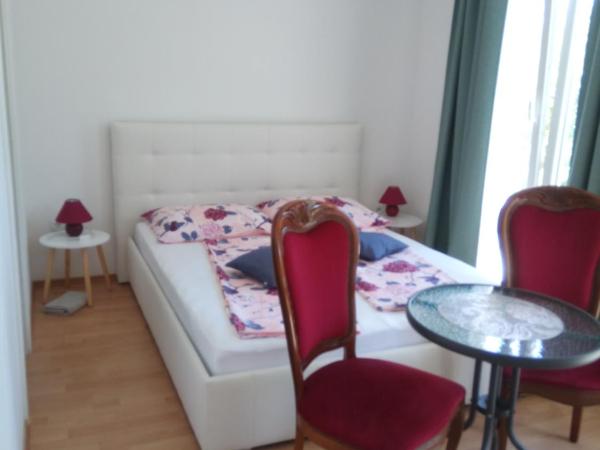 Ana Rooms : photo 7 de la chambre chambre double confort avec terrasse