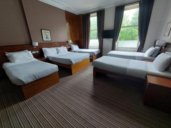 Edinburgh House Hotel : photo 7 de la chambre chambre familiale avec douche