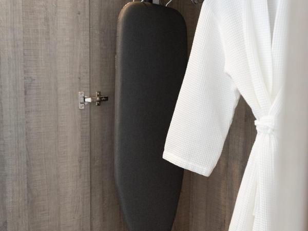 Best Western Carlton Hotel : photo 4 de la chambre chambre lit king-size supérieure - accessible aux personnes à mobilité réduite