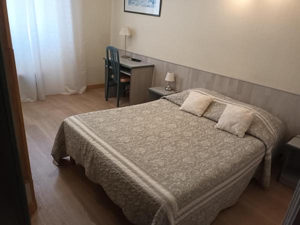 Hotel de La Paix : photo 4 de la chambre chambre double ou lits jumeaux confort