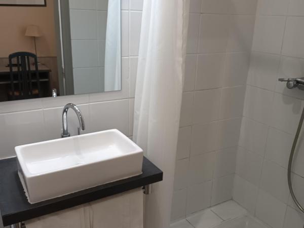 Hotel de La Paix : photo 5 de la chambre chambre double ou lits jumeaux confort