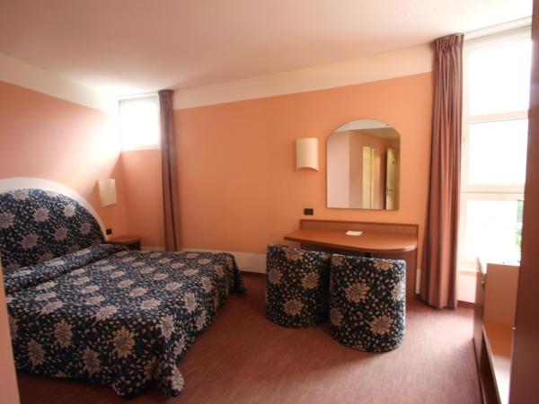 Etoile Du Nord : photo 1 de la chambre chambre double ou lits jumeaux standard