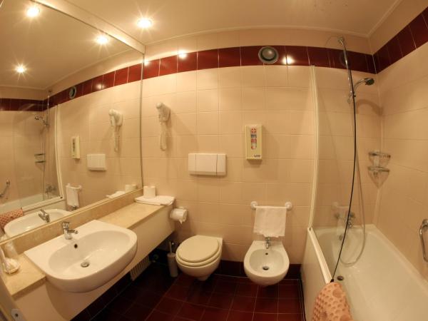 Etoile Du Nord : photo 4 de la chambre chambre double ou lits jumeaux standard