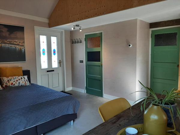 Appartement Voorhuis en chalet Klein Waterland : photo 3 de la chambre chalet