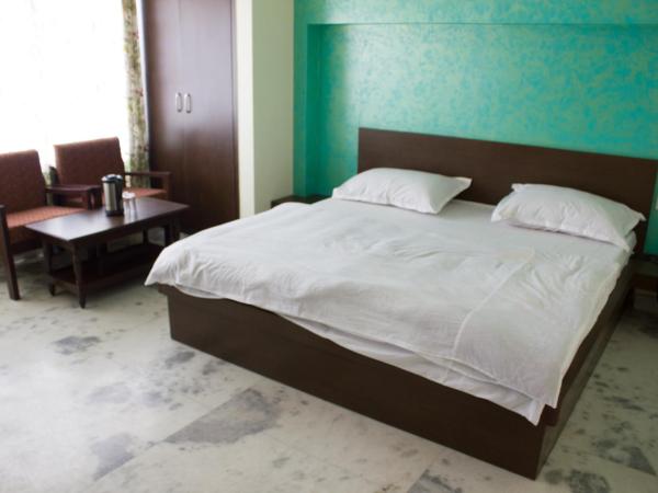 Hotel Holiday Home : photo 6 de la chambre chambre triple Économique