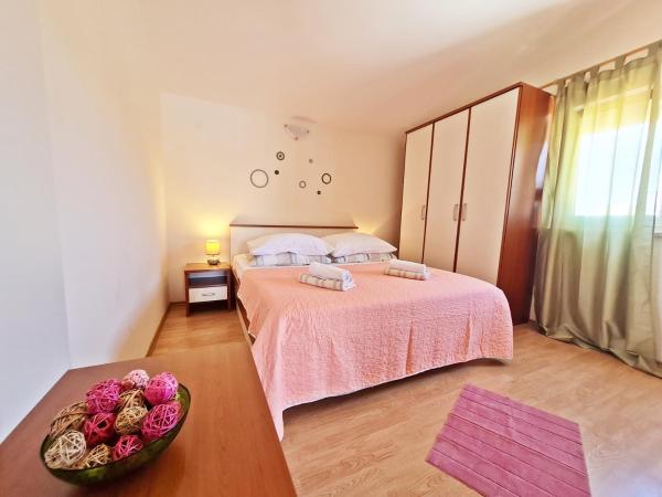 Rooms and Apartments Porat : photo 9 de la chambre chambre double