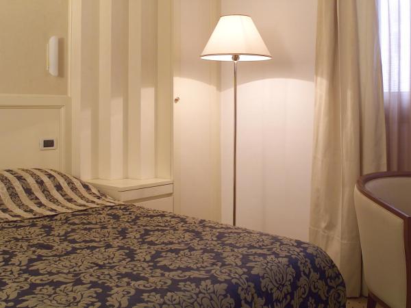 Hotel Giudecca Venezia : photo 2 de la chambre chambre double ou lits jumeaux classique