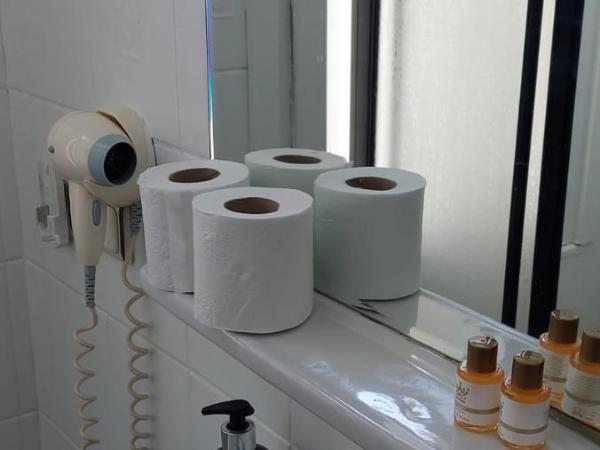 PARIS HOTEL CAFE RESTAURANT : photo 9 de la chambre chambre triple standard