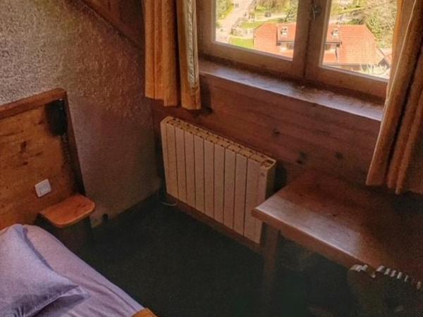 Hotel des Marquisats : photo 5 de la chambre chambre familiale - vue sur lac