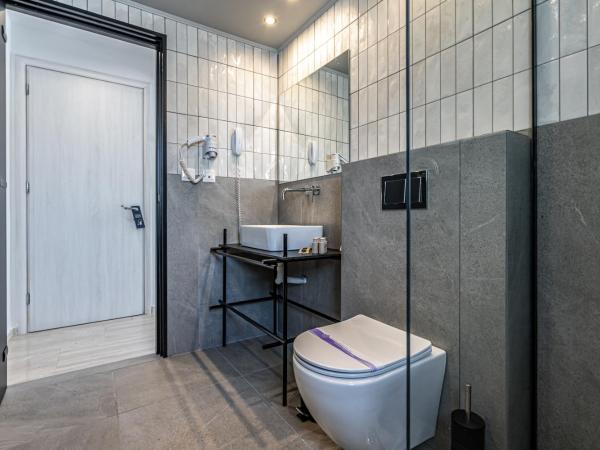 Santa Maria City Hotel : photo 3 de la chambre chambre triple avec balcon